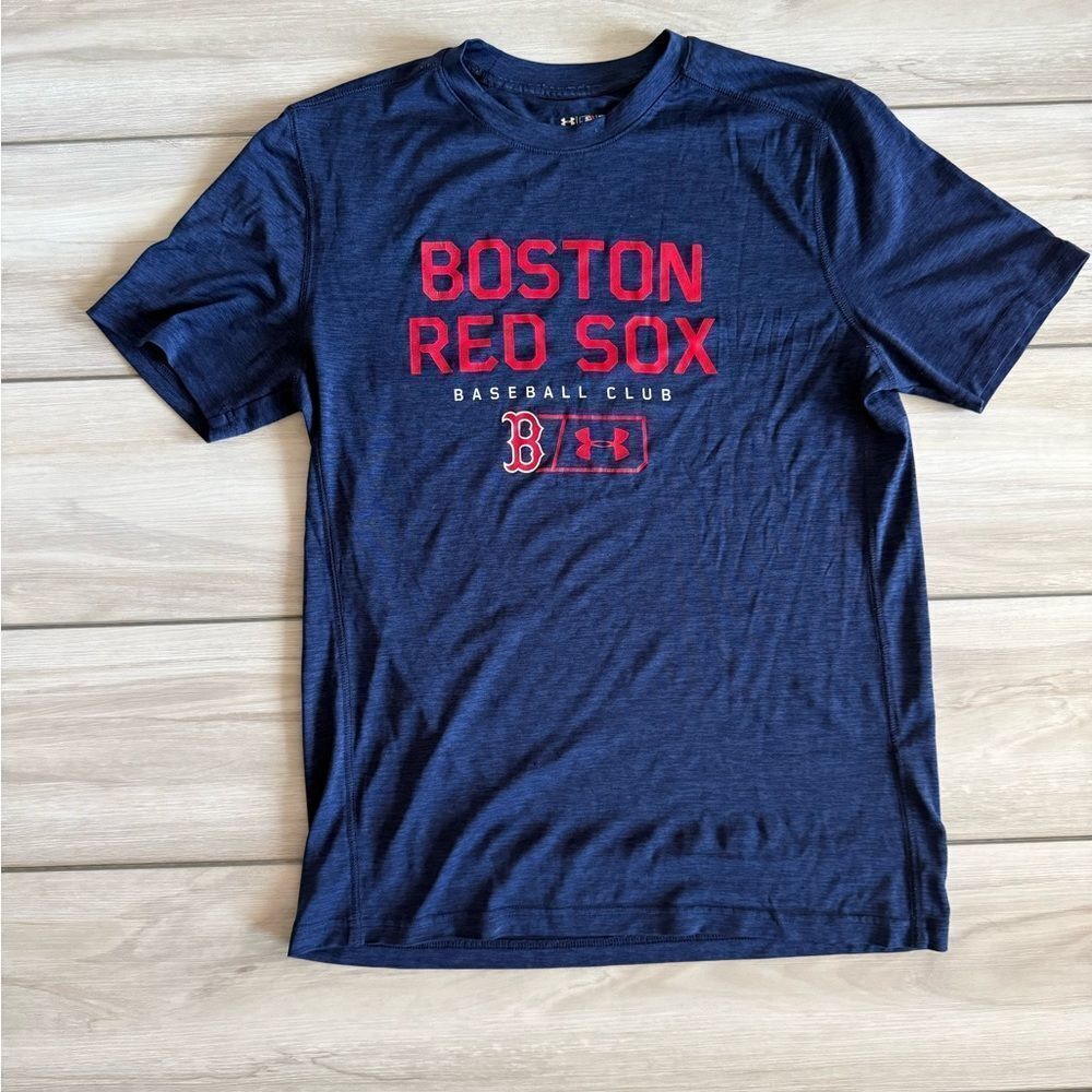 Under Armour Boston Red Socks Dri Fit Tee Blue Small NWOT